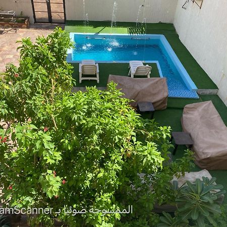 فيلا وشاليه الجبل الاحمر Al-'Ula Exteriör bild
