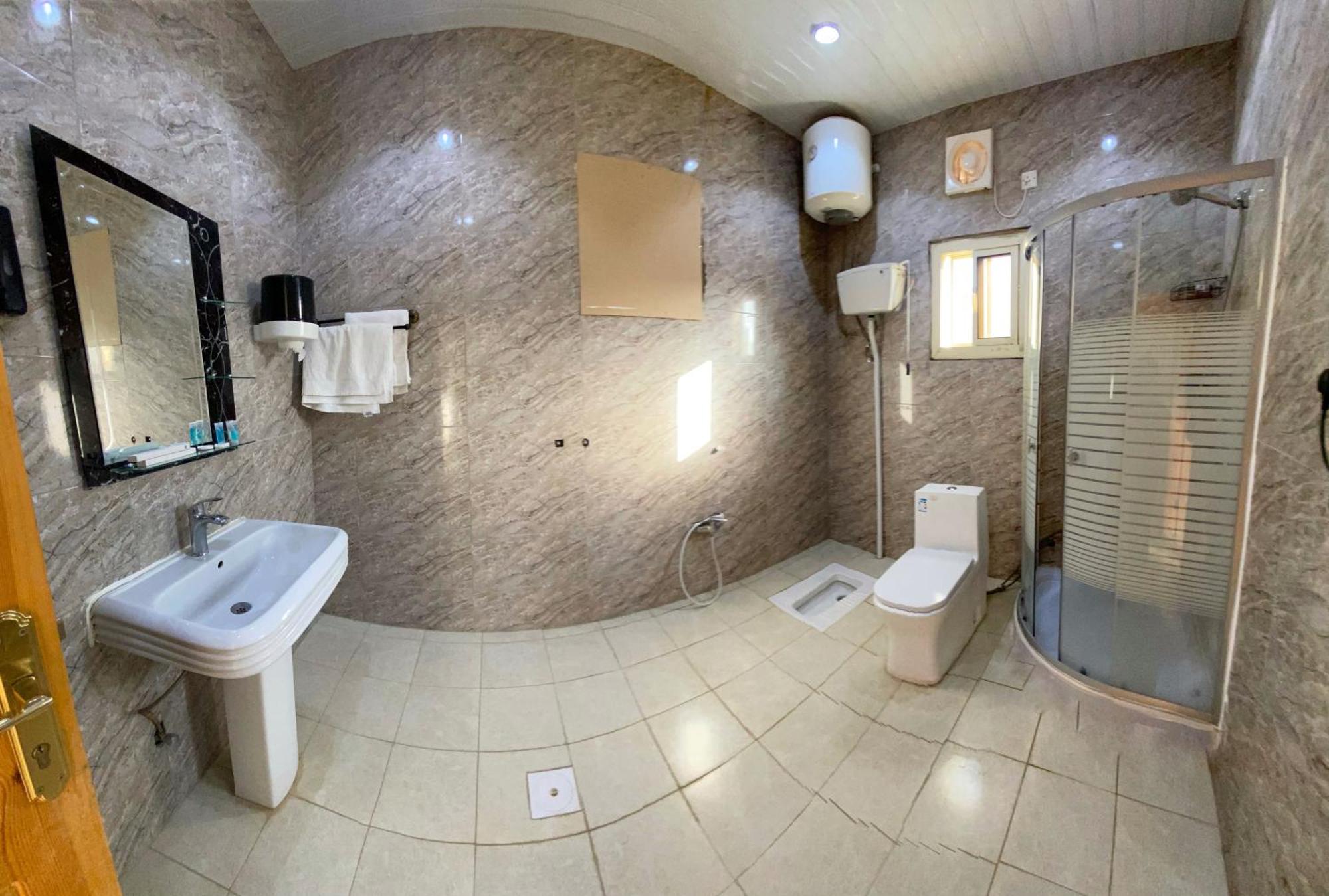 فيلا وشاليه الجبل الاحمر Al-'Ula Exteriör bild