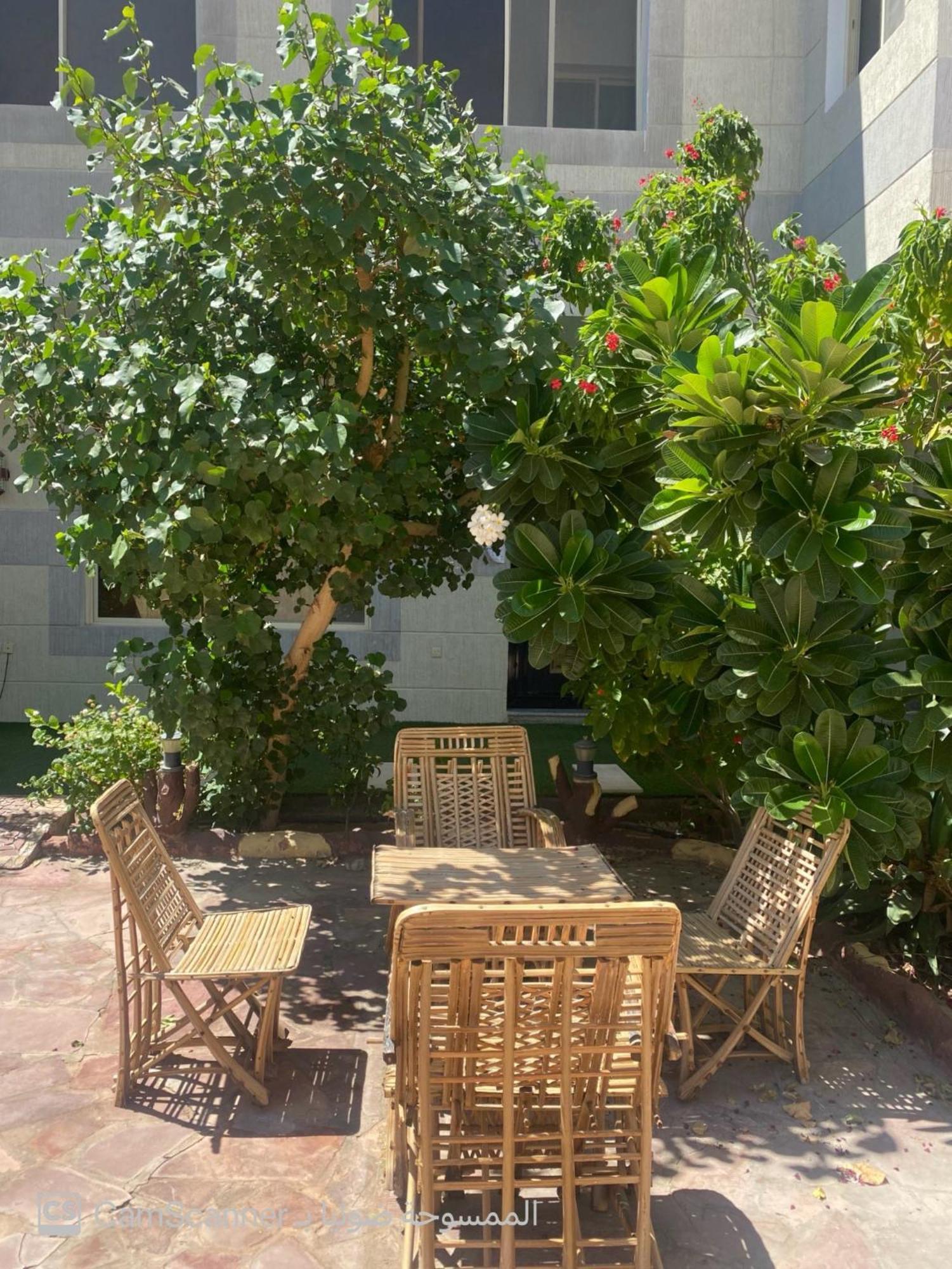 فيلا وشاليه الجبل الاحمر Al-'Ula Exteriör bild